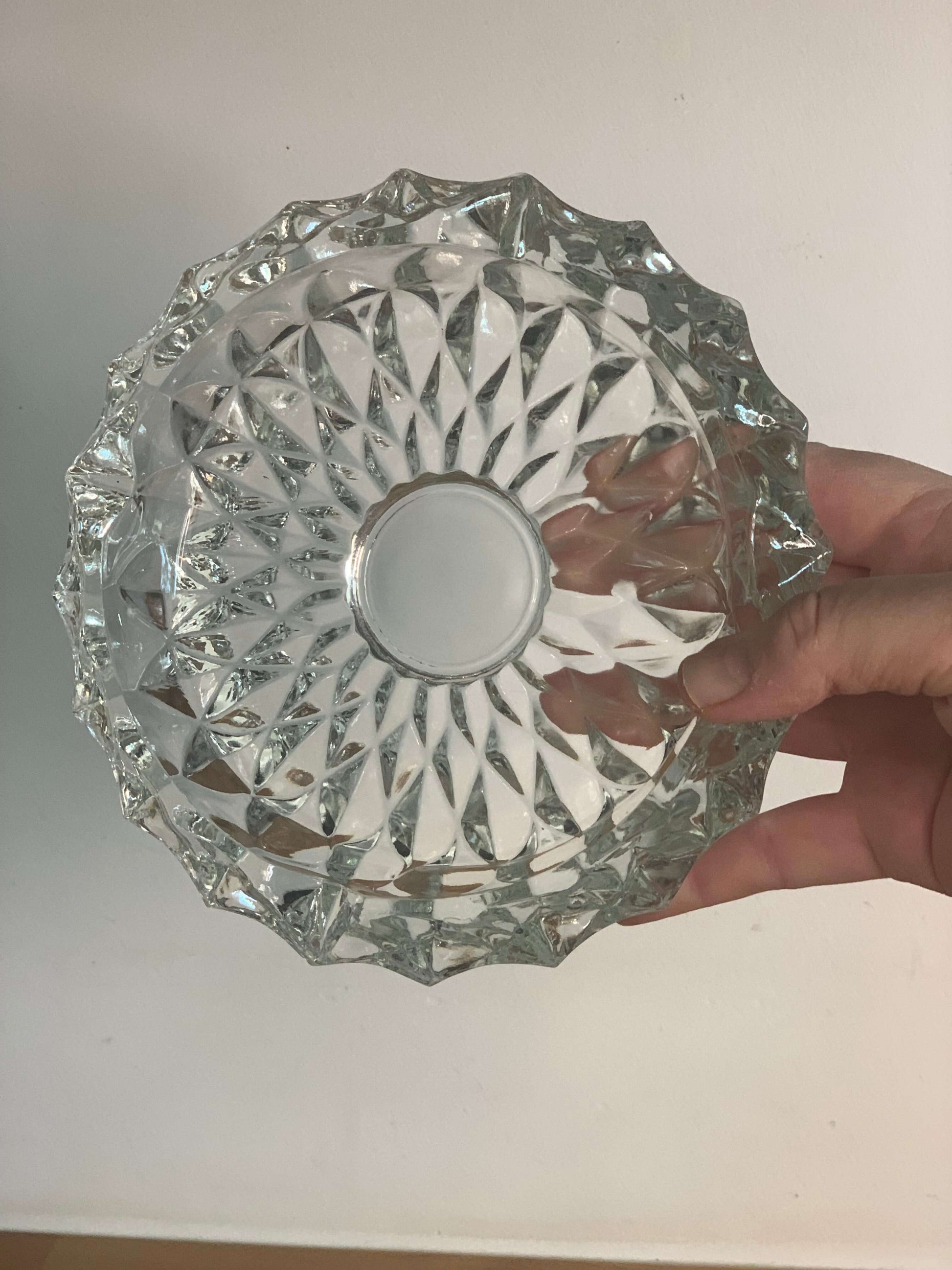 Vintage Cendrier en verre ciselé