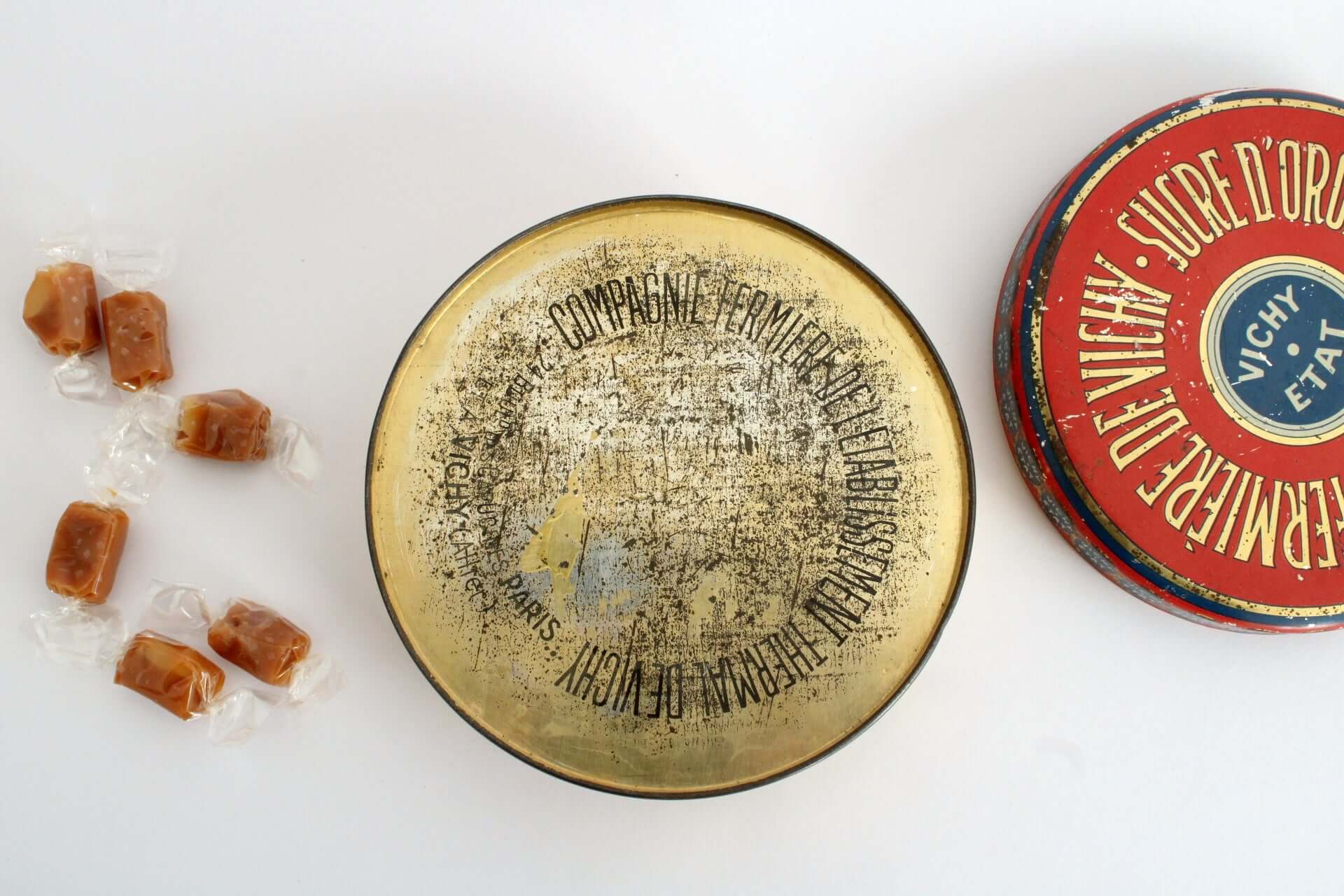 Vintage Boîte en métal ancienne ronde Vichy