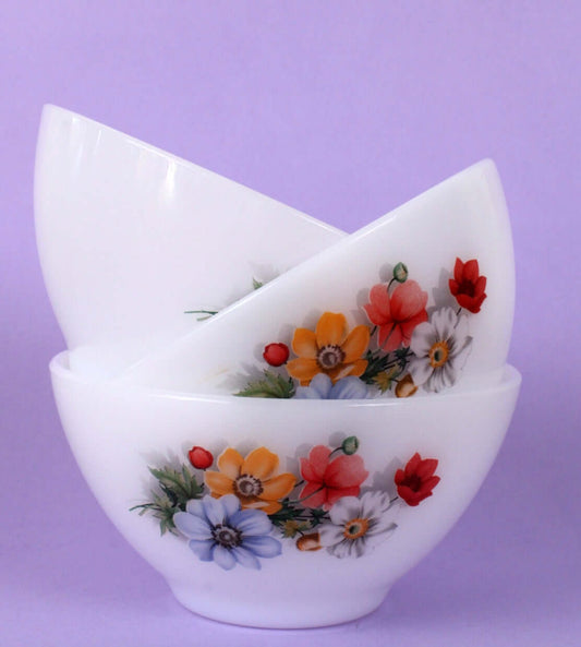 Bols Arcopal décor fleuri