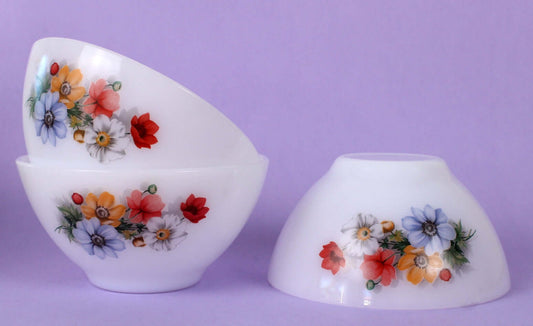 Bols Arcopal décor fleuri