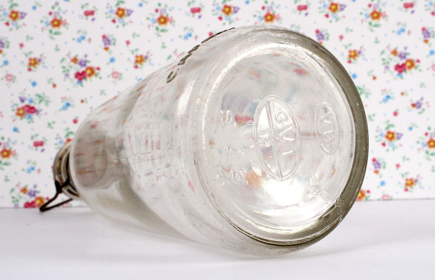 Bouteille de lait ancienne en verre