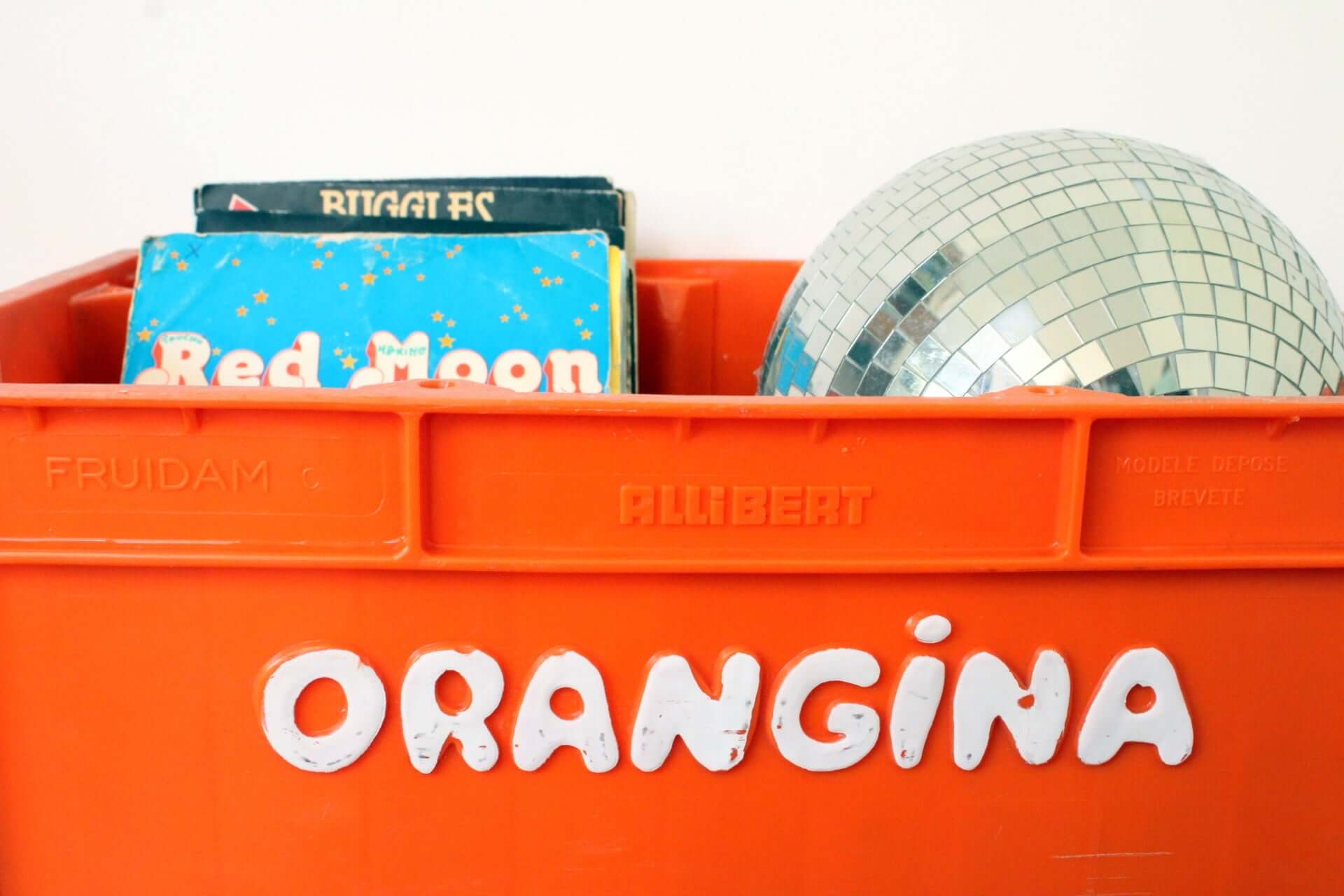 Caisse de bistrot Orangina