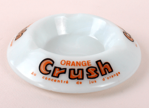 Cendriers publicitaires vintage en opaline