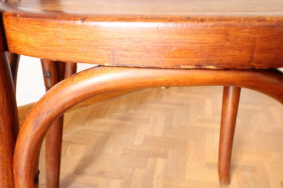 Chaise de bistrot en bois courbé