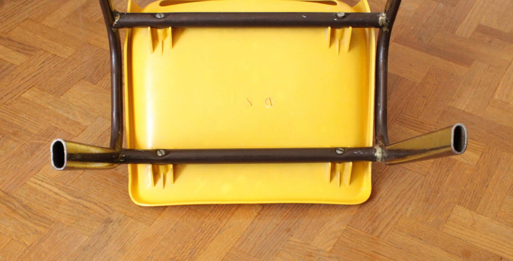 Chaise d'écolier BRUNSWICK édition Roger Bontemps