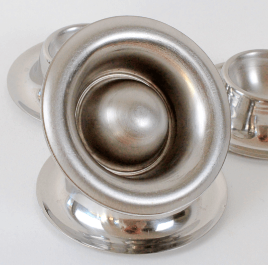 Coquetiers design en inox Space Age