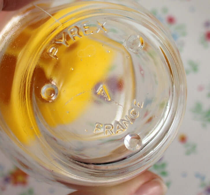 Vintage Cuiseur pour oeufs Pyrex