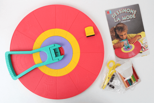 Jeu vintage Dessinons la mode MB 1987