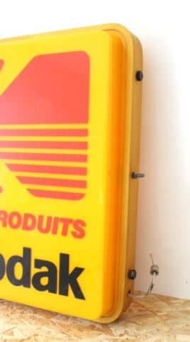 Grande enseigne lumineuse Kodak vintage