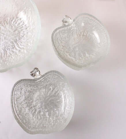 Saladier et coupelles pommes en verre vintage