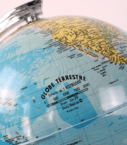globe_terrestre_lumineux_vintage