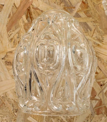 Globes anciens pour luminaires en verre travaillé