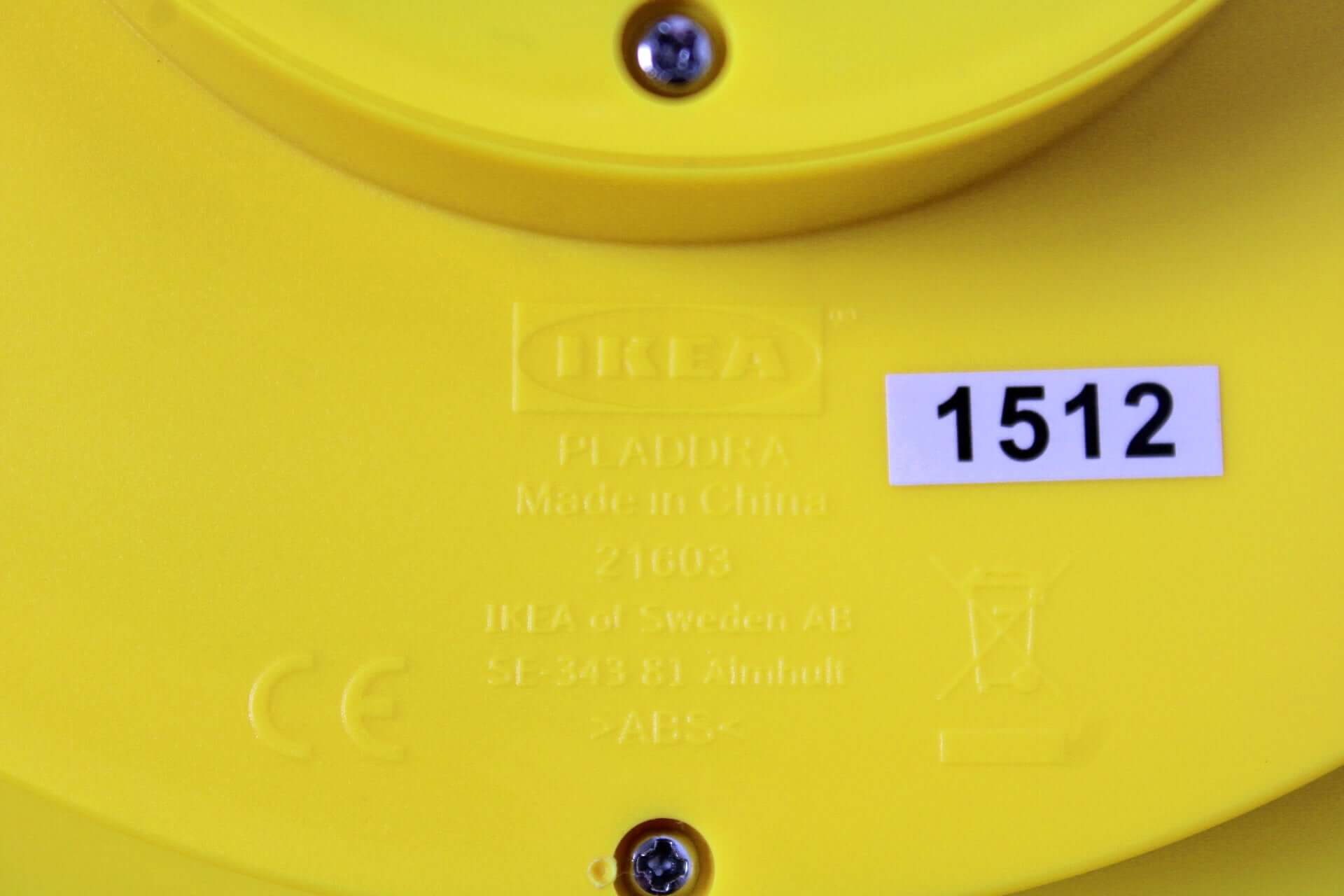 Horloge murale style Memphis Ikea Pladdra