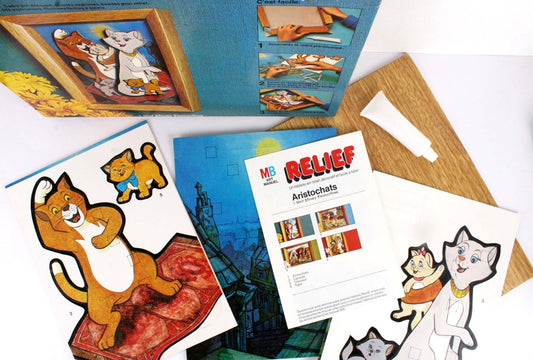 Vintage Jeu d'activité vintage MB Art manuel relief