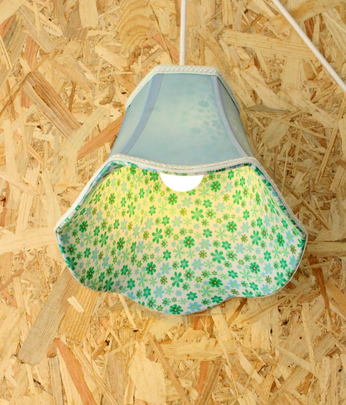 Lampe baladeuse abat-jour tissu bleu