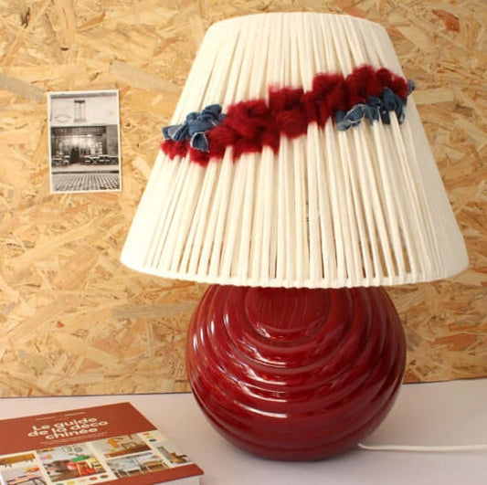 Grande lampe pied boule abat-jour tissé