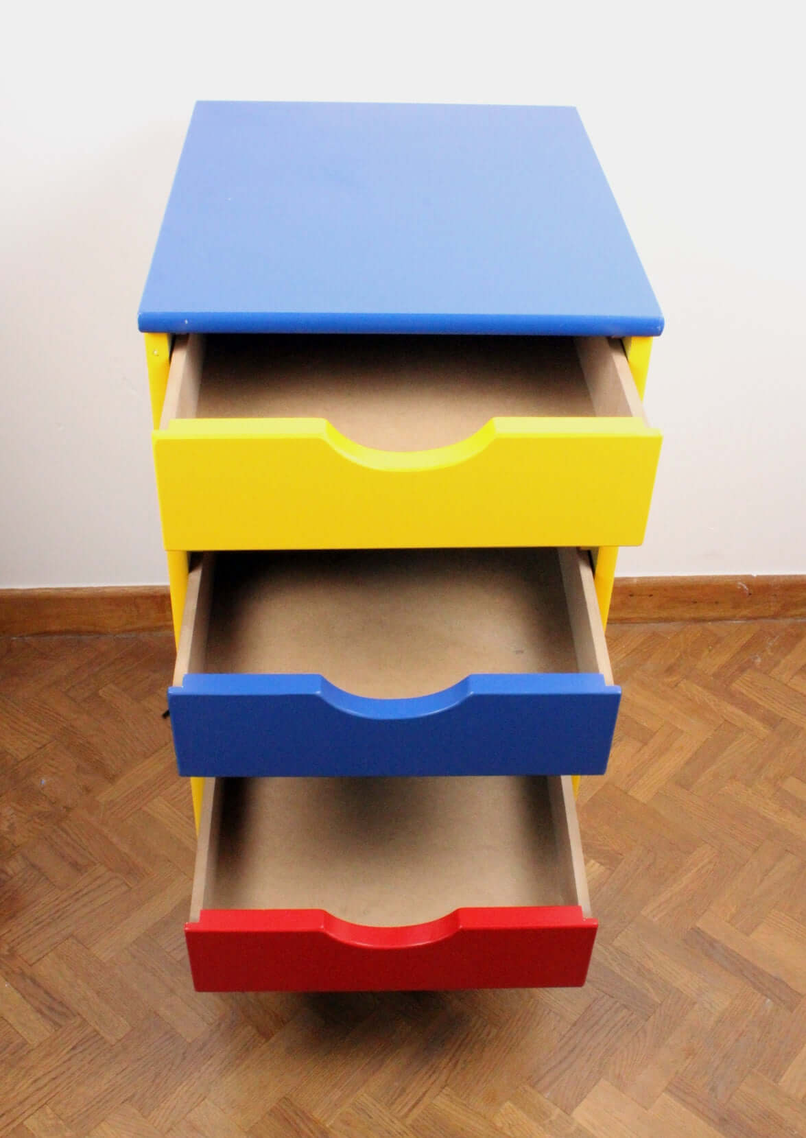 Vintage Meuble de rangement à tiroirs style années 80