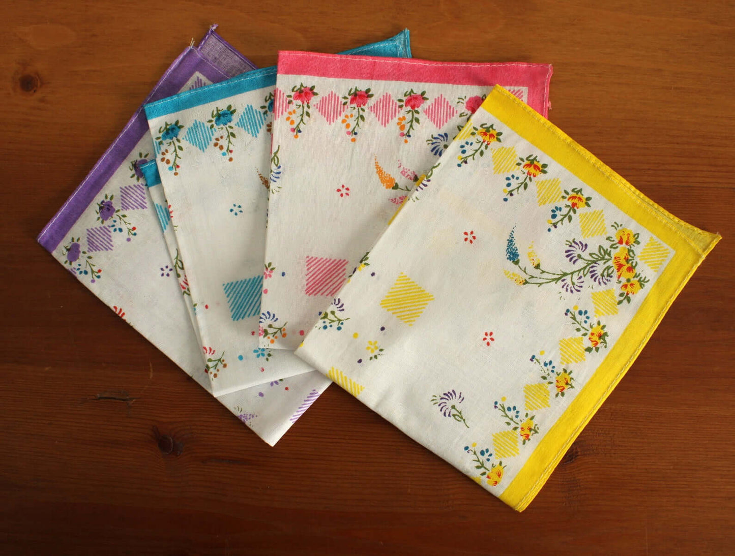 Vintage Mouchoirs multicolores fleuris