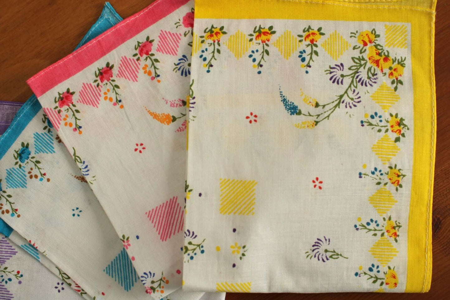 Vintage Mouchoirs multicolores fleuris