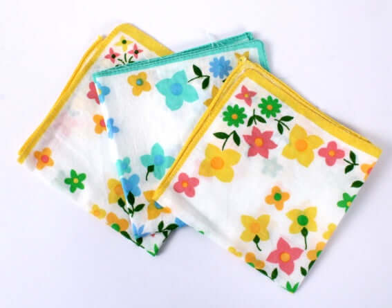 Mouchoirs en tissu vintages