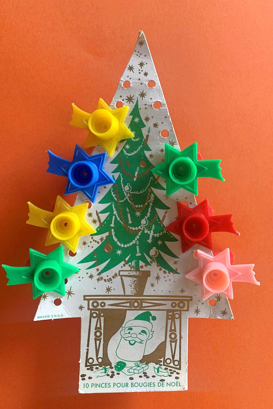 Petites pinces colorées pour bougier de Noël