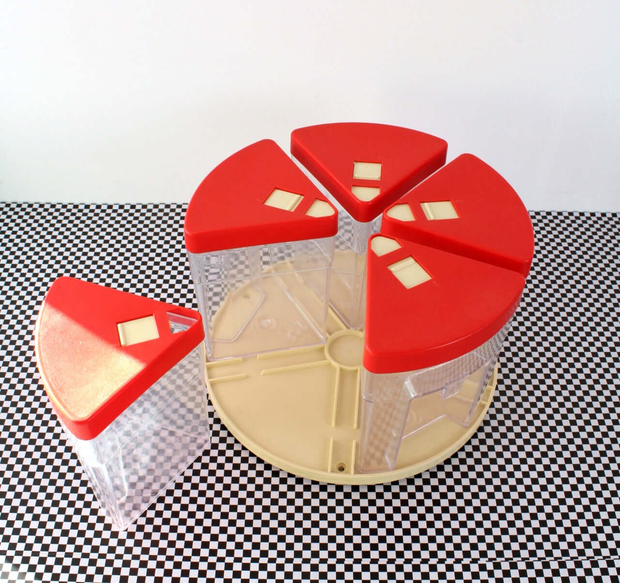 Plateau tournant avec boîtes MOFP