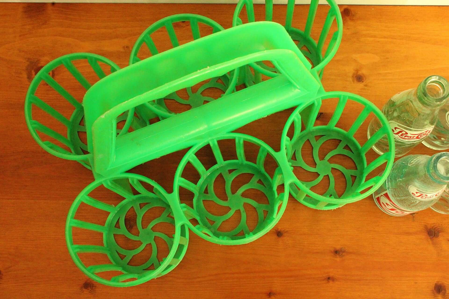 Vintage Porte bouteille en plastique Gilac