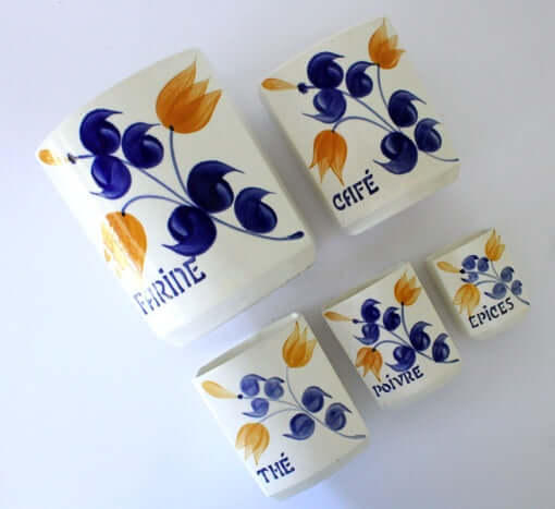 Série de pots en porcelaine vintages