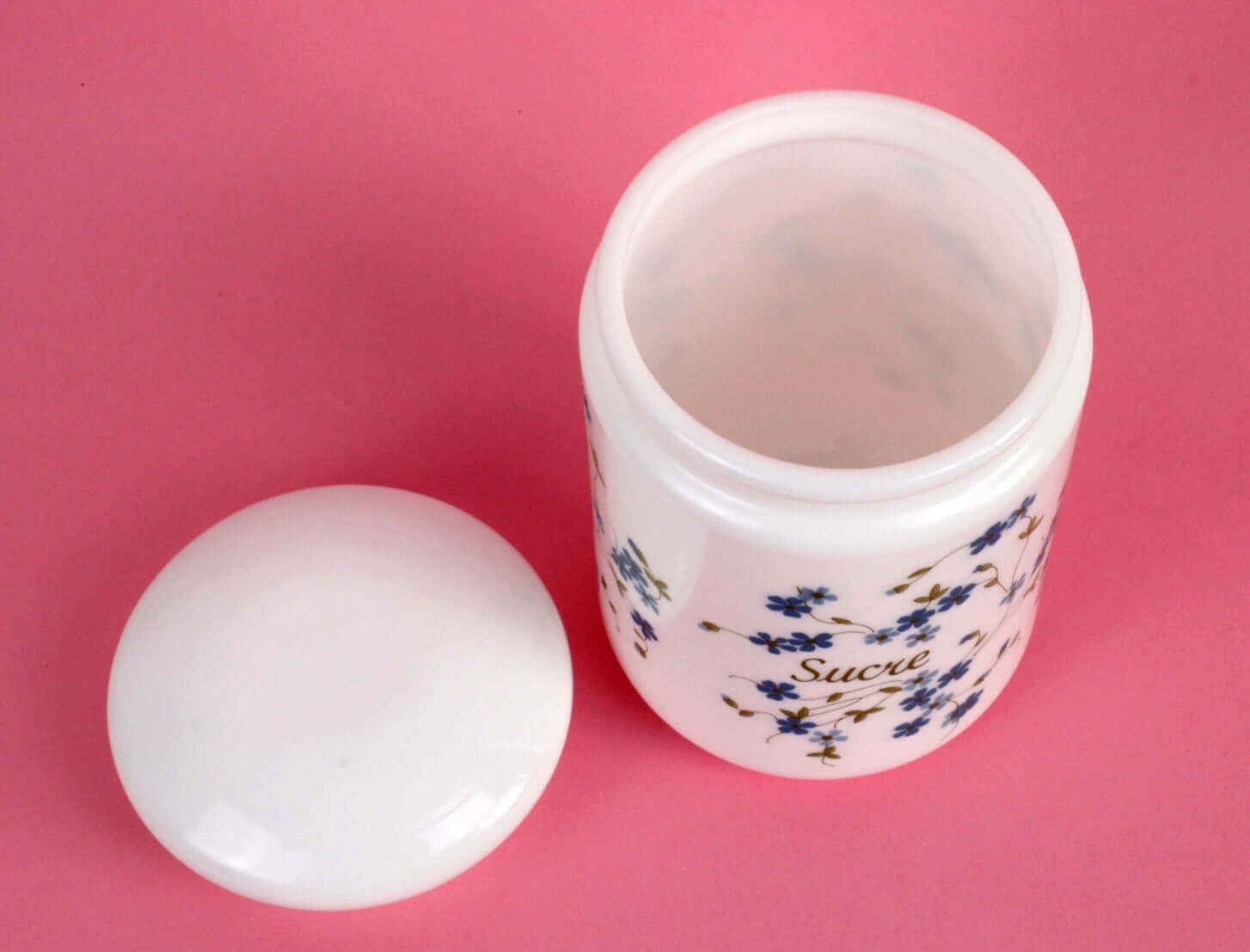 Pot à sucre vintage en opaline Cerve