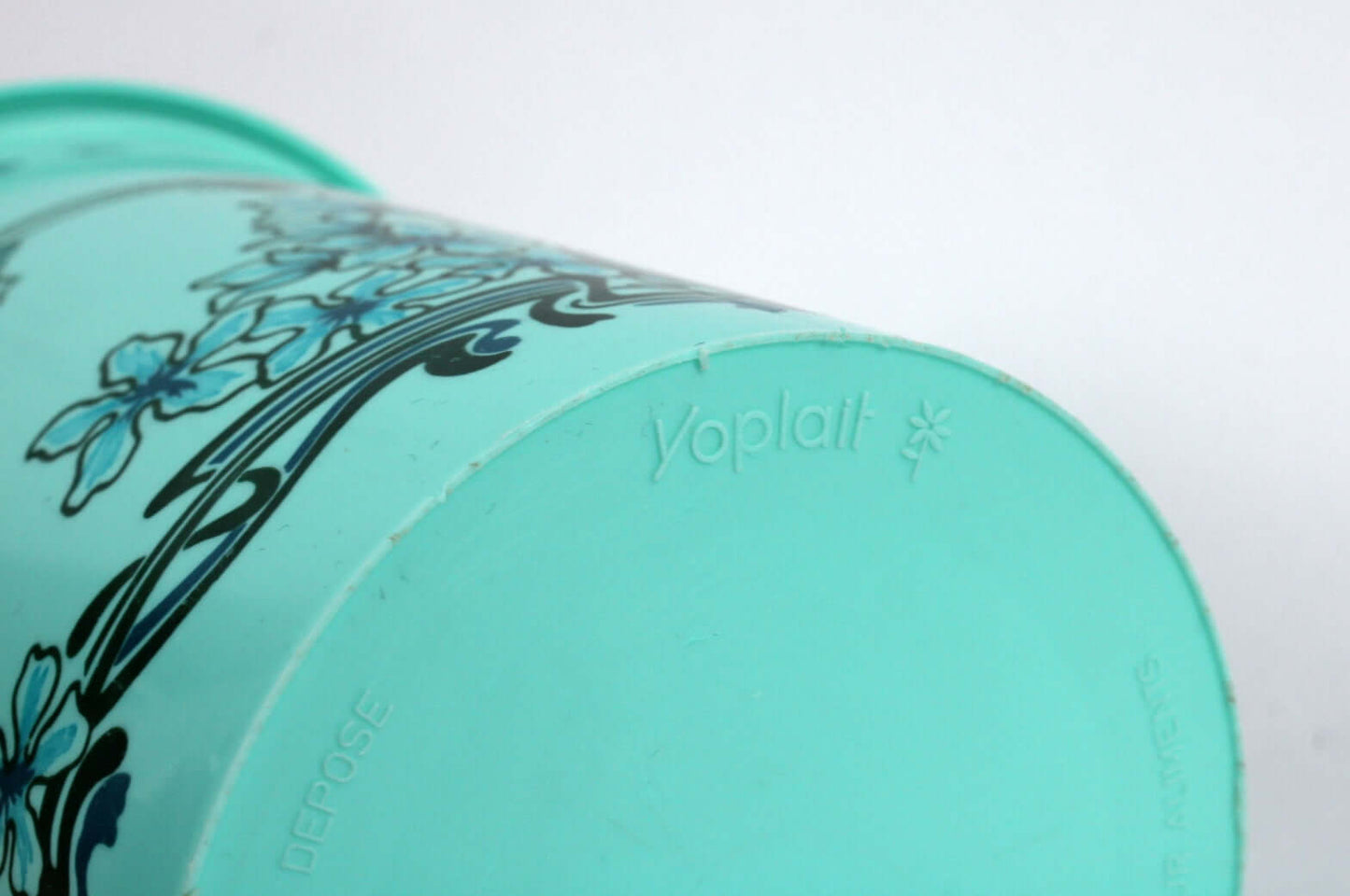 Vintage Grand pot de yaourt Yoplait