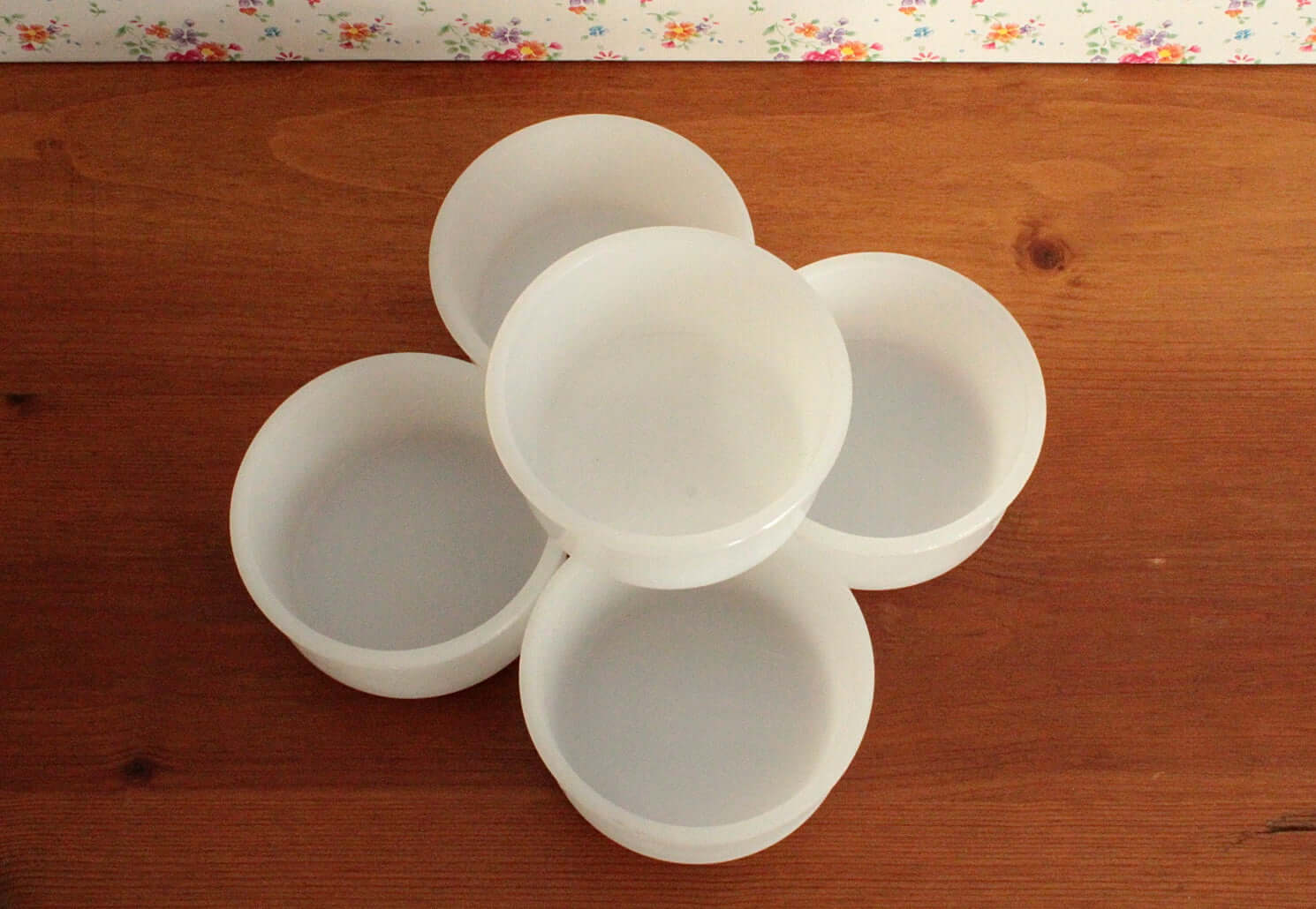 Vintage Ramequins en Arcopal blancs