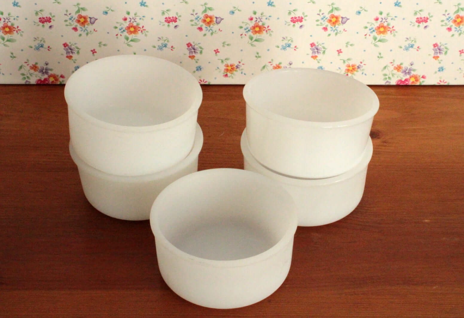 Vintage Ramequins en Arcopal blancs