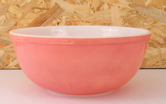 Saladier Pyrex rose made in USA