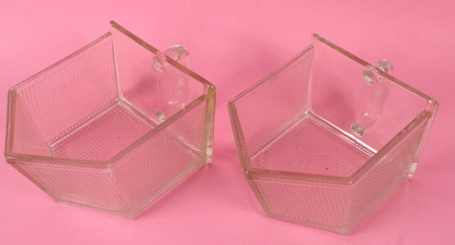 Tiroirs à épices vintages en verre