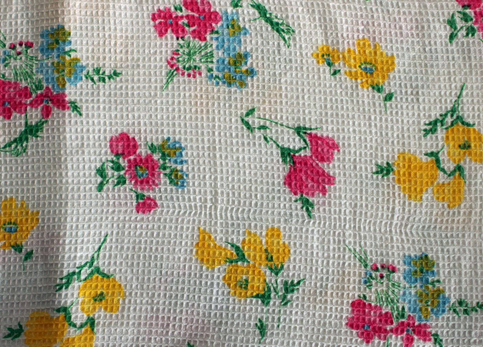 Vintage Essuies-mains fleuris en nid d'abeille