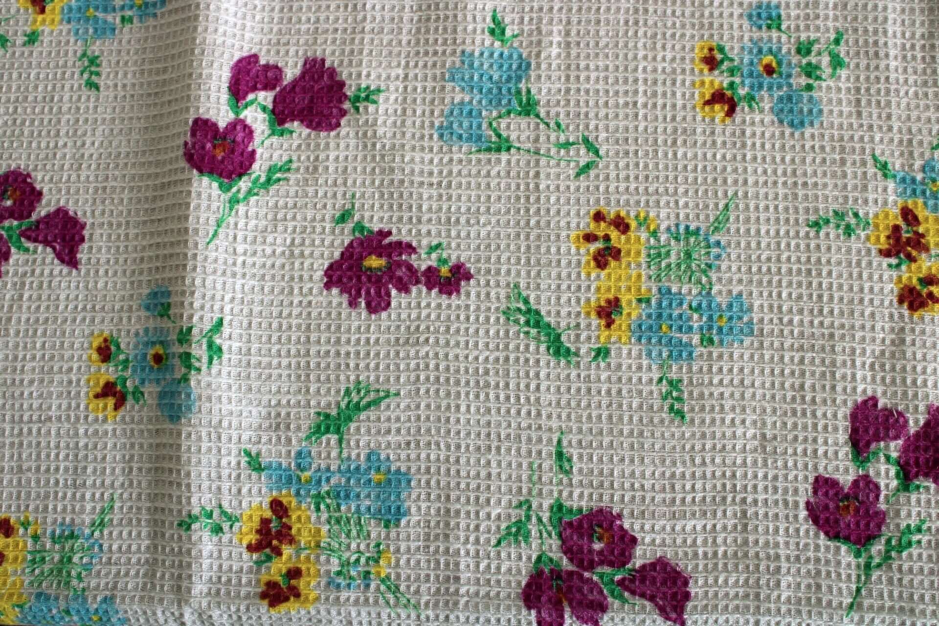 Vintage Essuies-mains fleuris en nid d'abeille