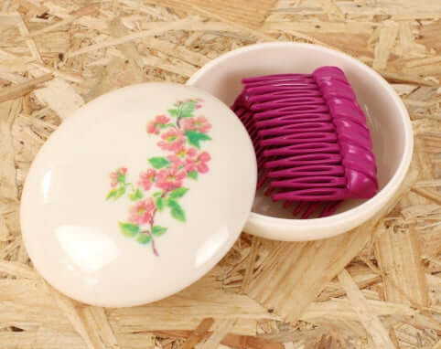 Boîte en plastique vintage Yves Rocher