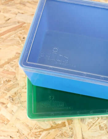 Anciennes boîtes à biscottes Prior