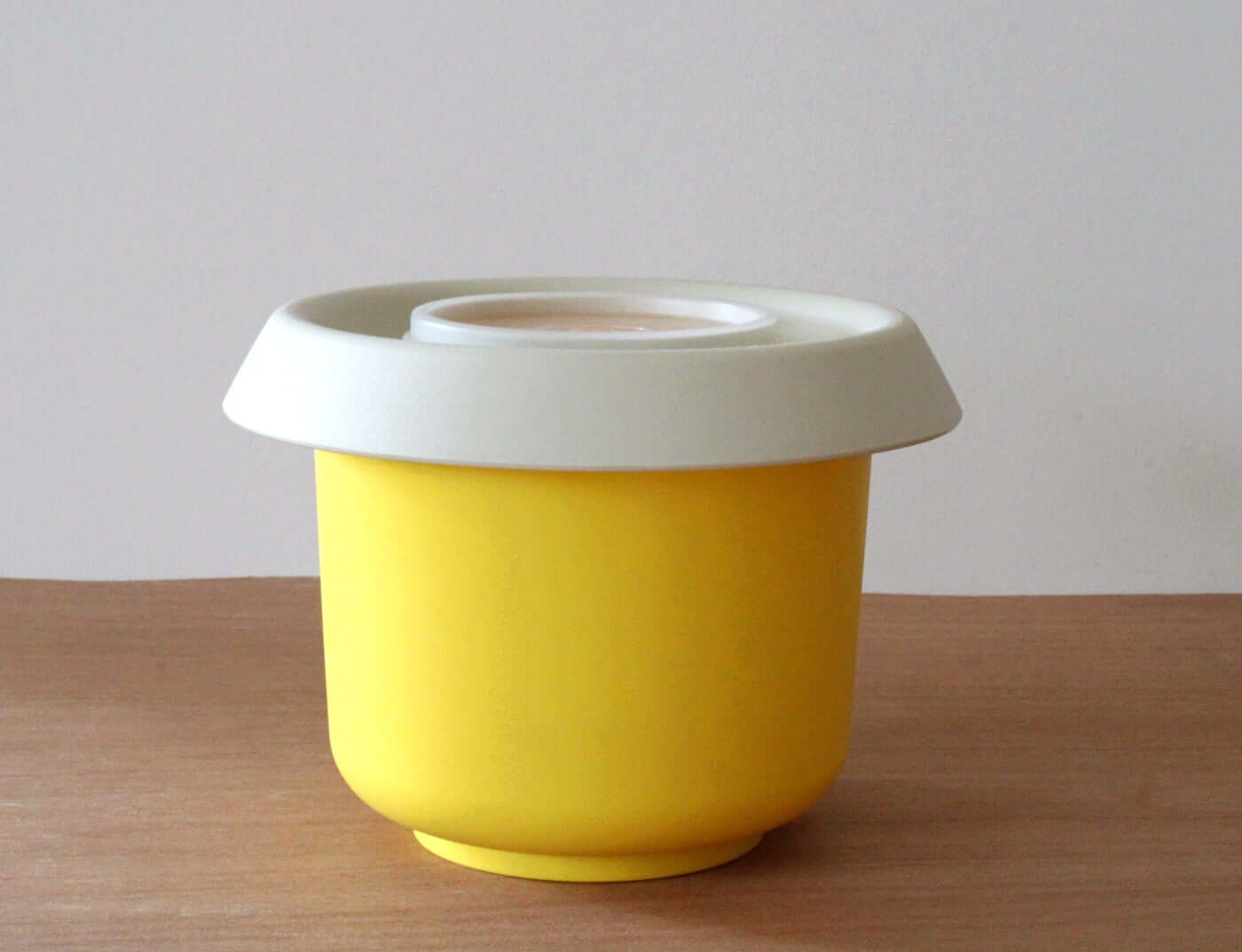 Vintage Bol batteur Tupperware vintage