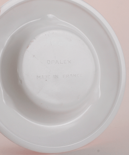 Cendriers publicitaires vintage en opaline