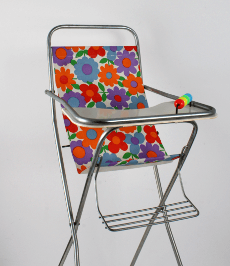 Chaise haute vintage pour poupée