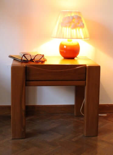 Table de chevet attribuée à Maison Regain