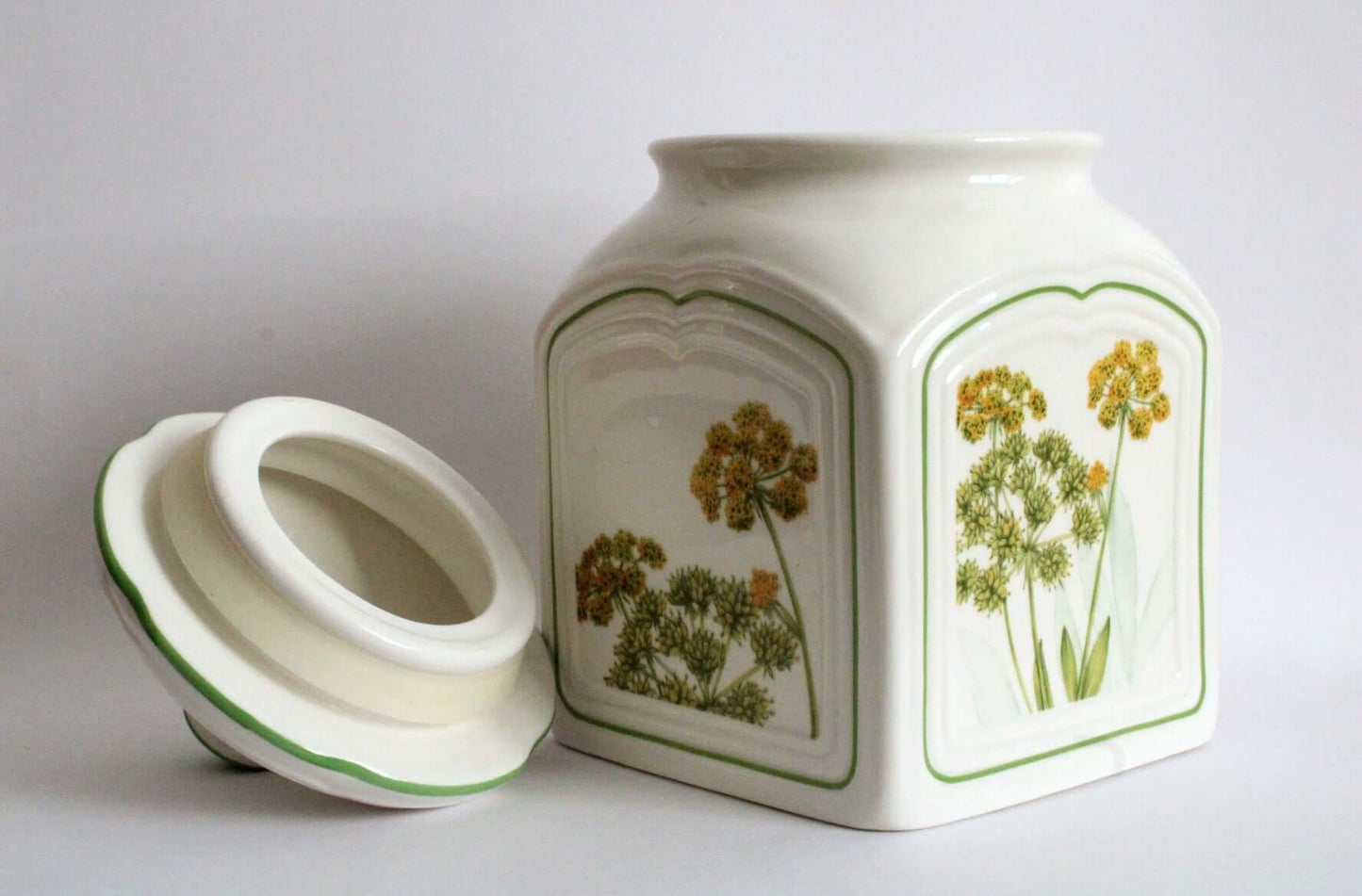 Vintage Grand cookie jar Villeroy et Boch