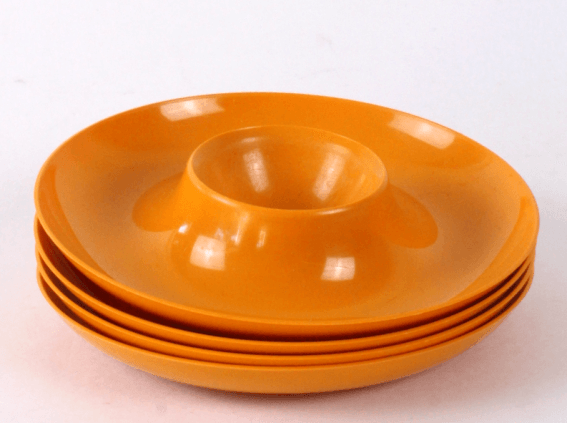 Lot de quatre Coquetiers Vintage en Plastique – Orange Pop
