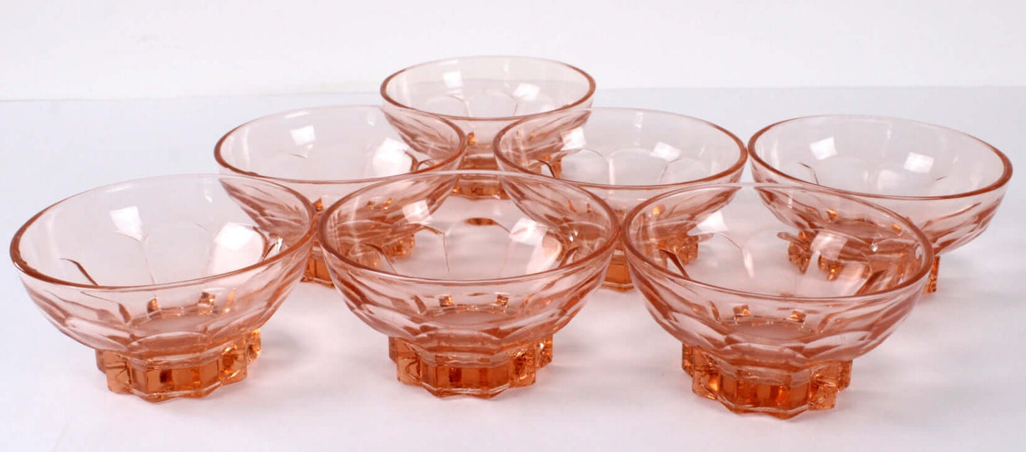 Petites coupes en verre rose Luminarc