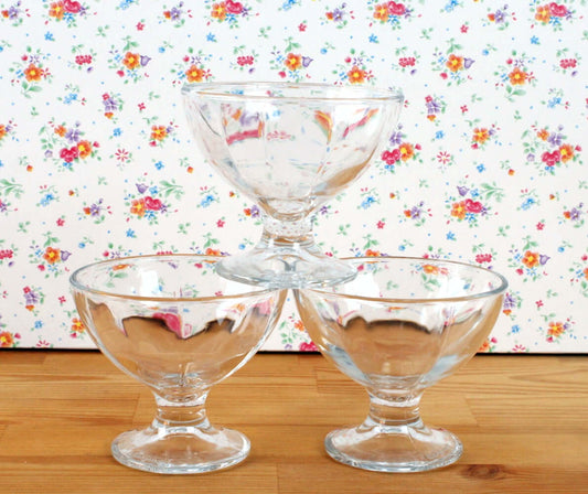 Coupes à glace en verre