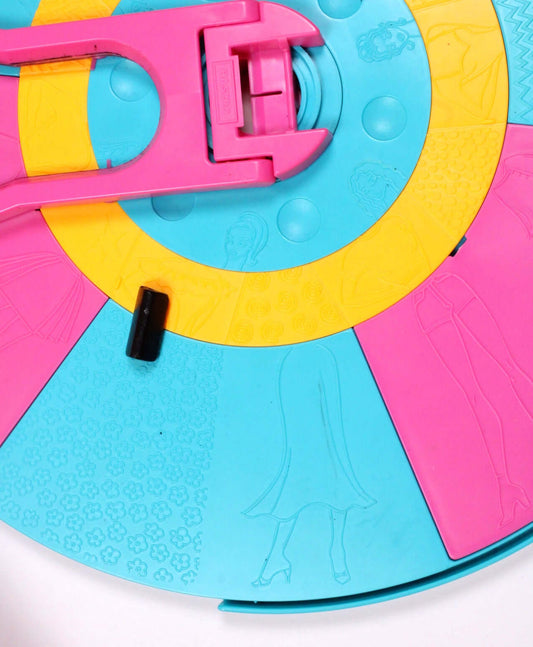 Dessinons la mode 2002