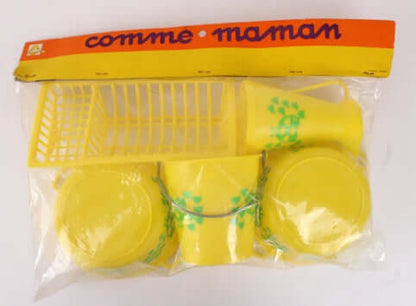 Dinette vintage en plastique "Comme maman"