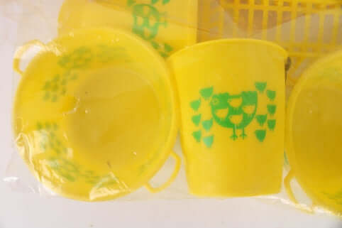 Dinette vintage en plastique "Comme maman"