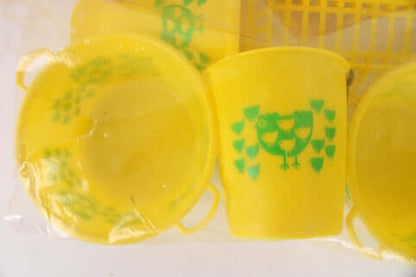 Dinette vintage en plastique "Comme maman"